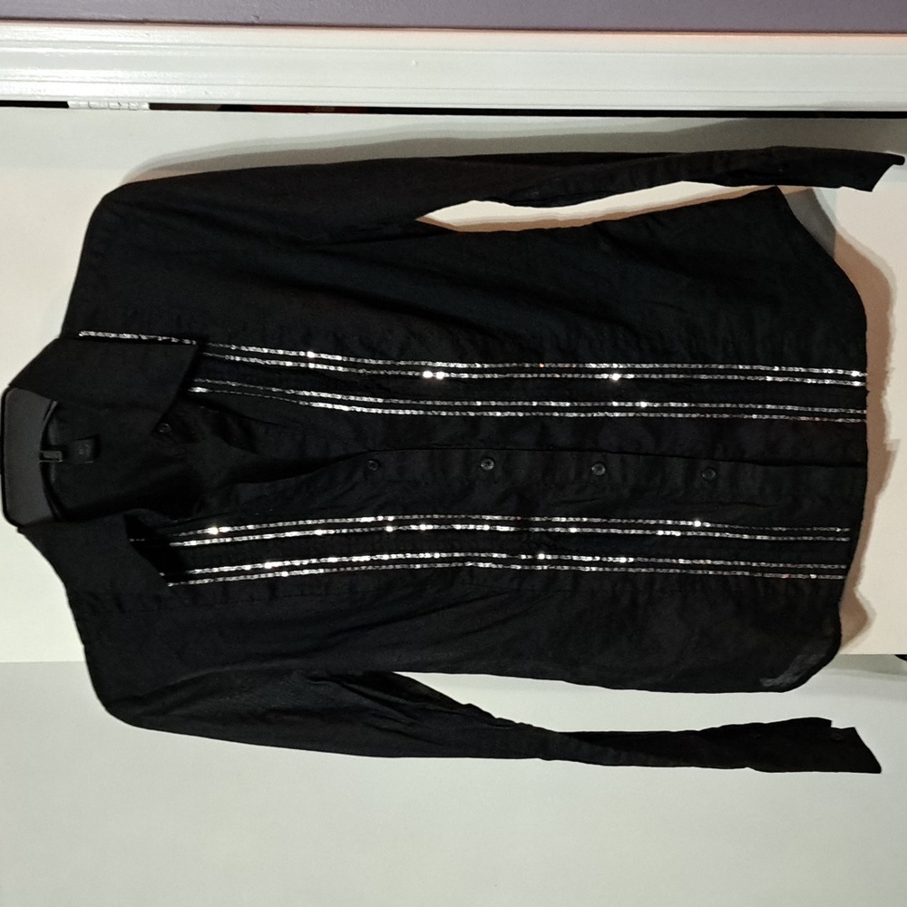 Womens express blouse medium